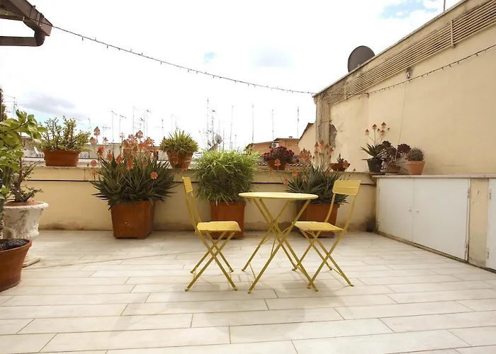 Statonia Terrace Penthouse Apartment