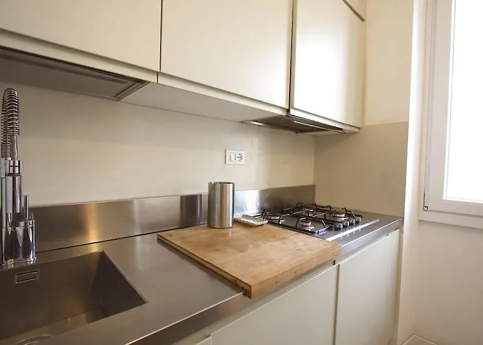 Statonia Terrace Penthouse Apartment *