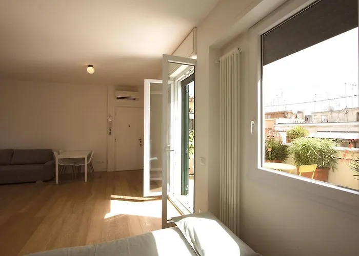 Statonia Terrace Penthouse Apartment